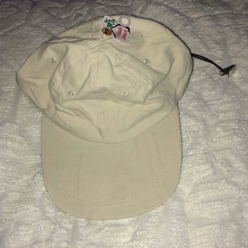 Shade Shack cream hat with neck coverage